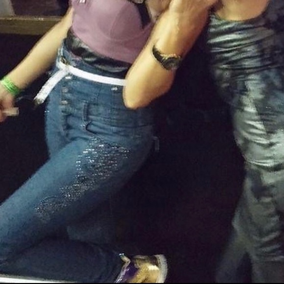 Super Fun HighWaisted Rhinestones Jeans by DEREON - Picture 1 of 1